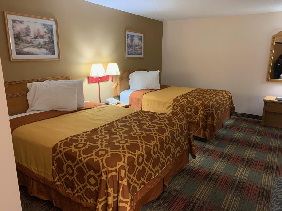 Budget Inn & Suites Nevada Room photo